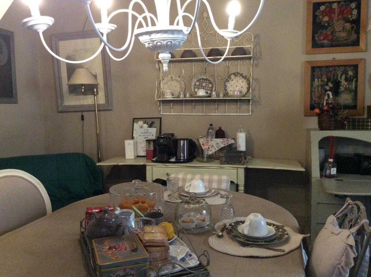 Bed and Breakfast Aria Di Campagna Лоди Экстерьер фото